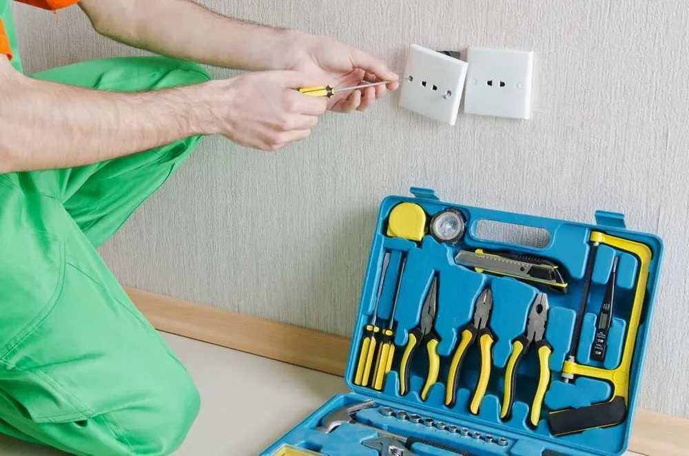 Expert electrical repair experts serving ,  - W&H Roofing & General Construction