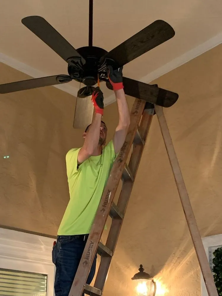 Emergency circuit breaker repair in Spring Branch, TX by Wheat Electric & Controls