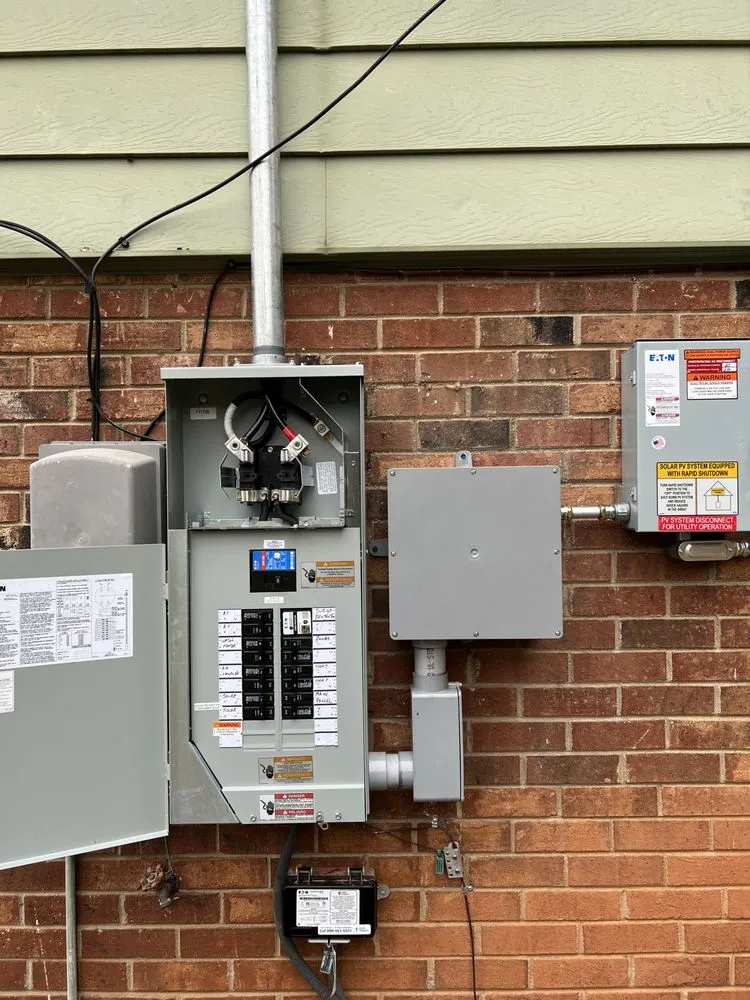 Slide of White Handyman Service