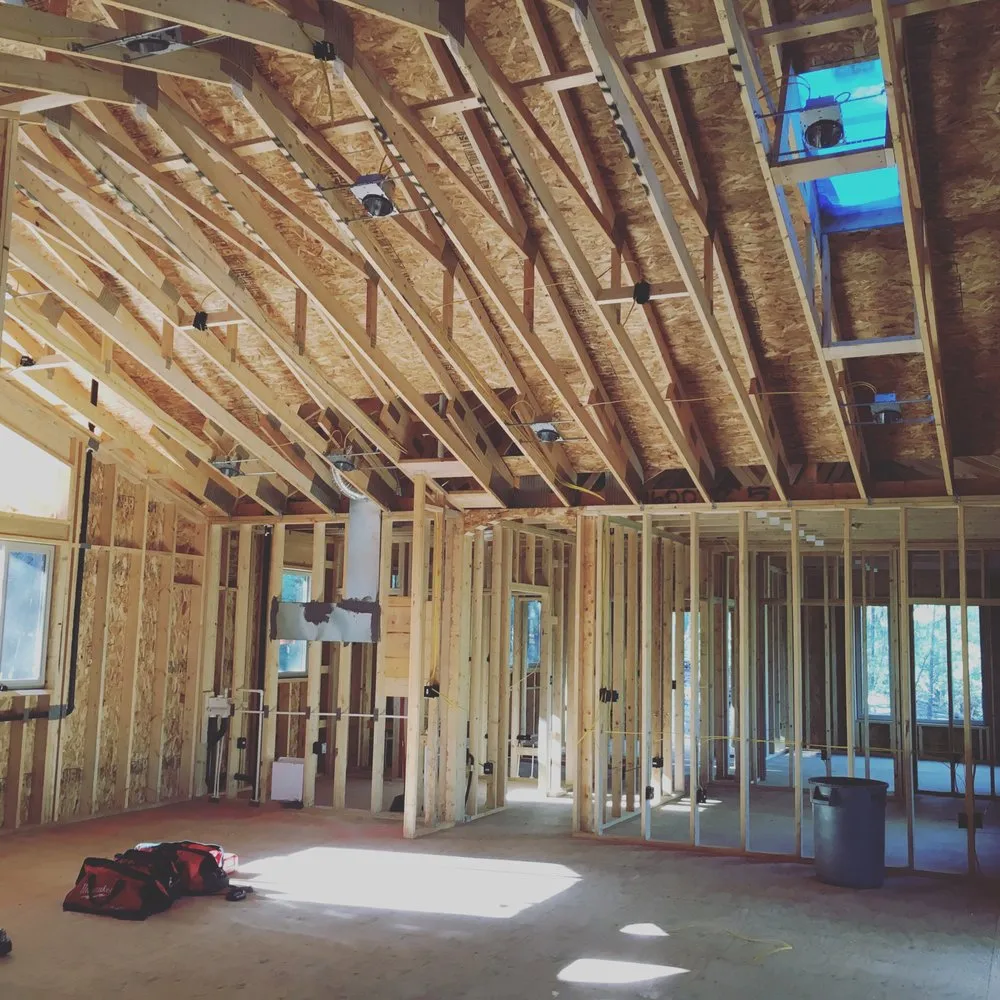 Affordable emergency electrical service in Pinetop-Lakeside, AZ by White Mountain Electric