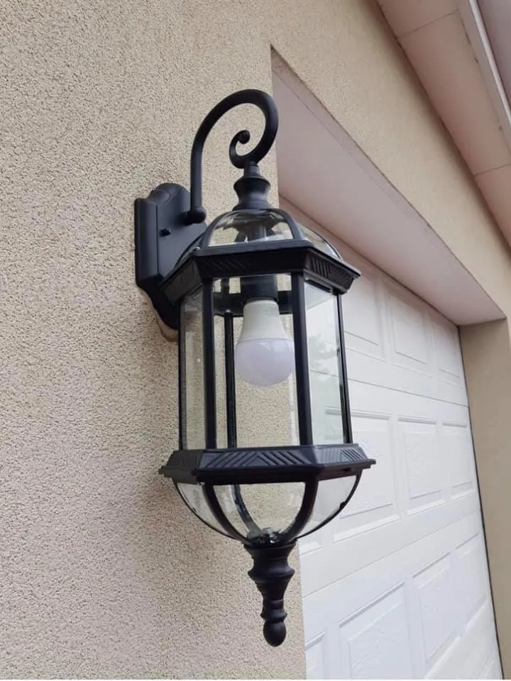 Slide of Whitelist Licensed Electrician