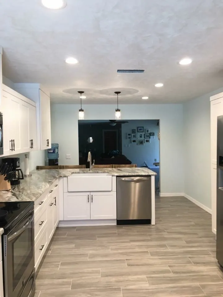 Slide of White's Electric Company