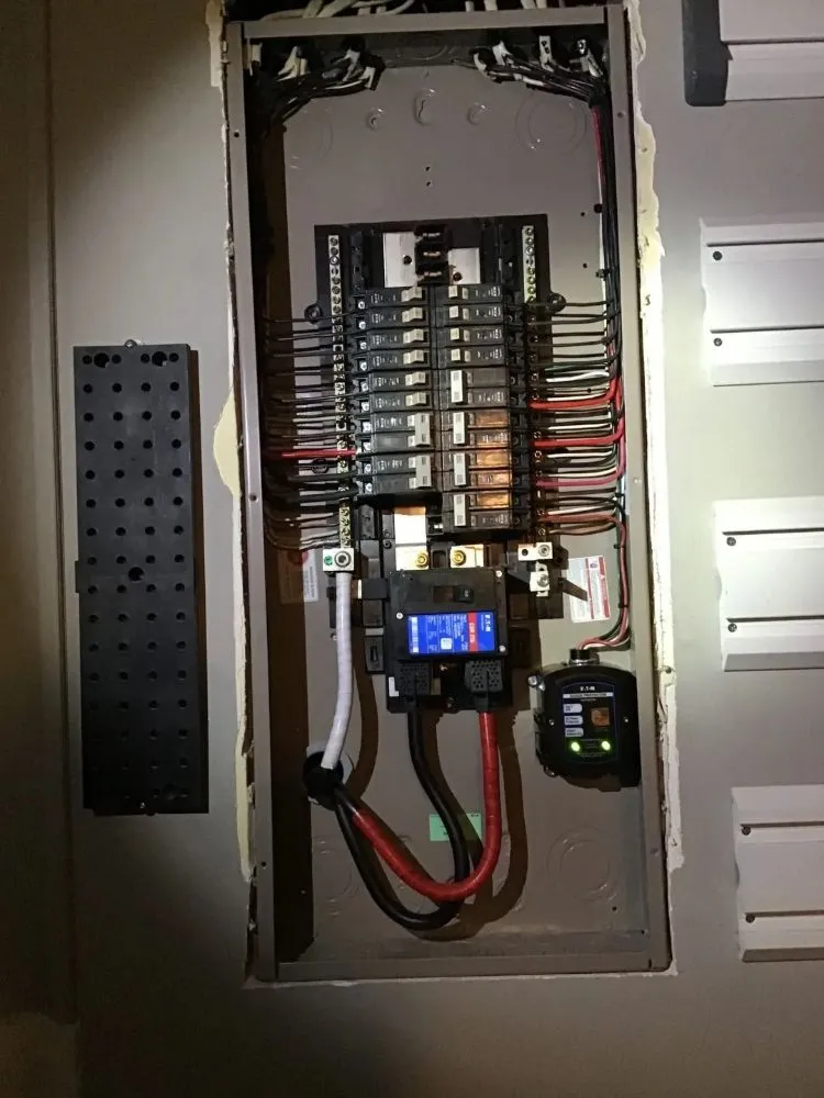 Expert circuit breaker repair experts serving Whitestone, NY - Whitestone Power & Light