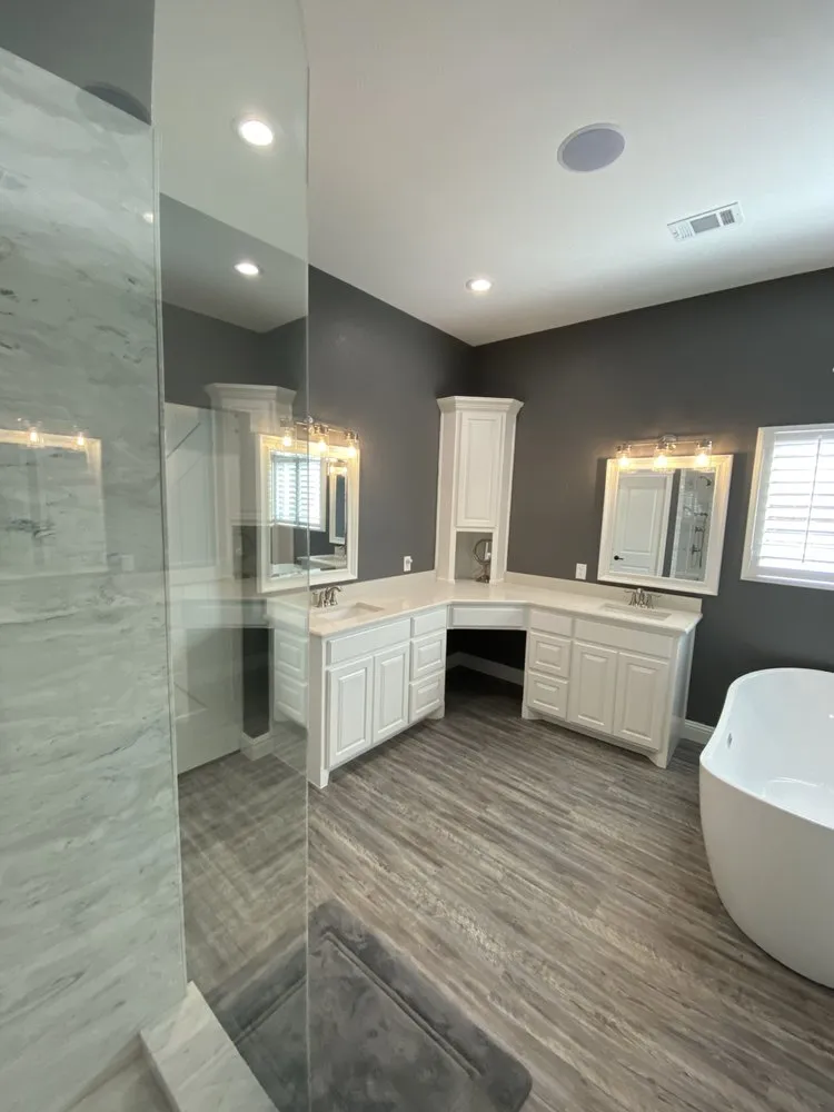 Slide of Whitworth Custom Homes