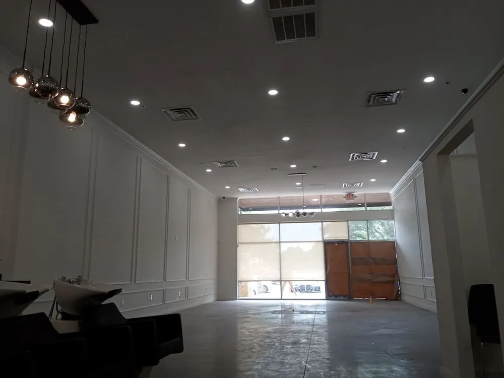 Slide of Whyde Construction