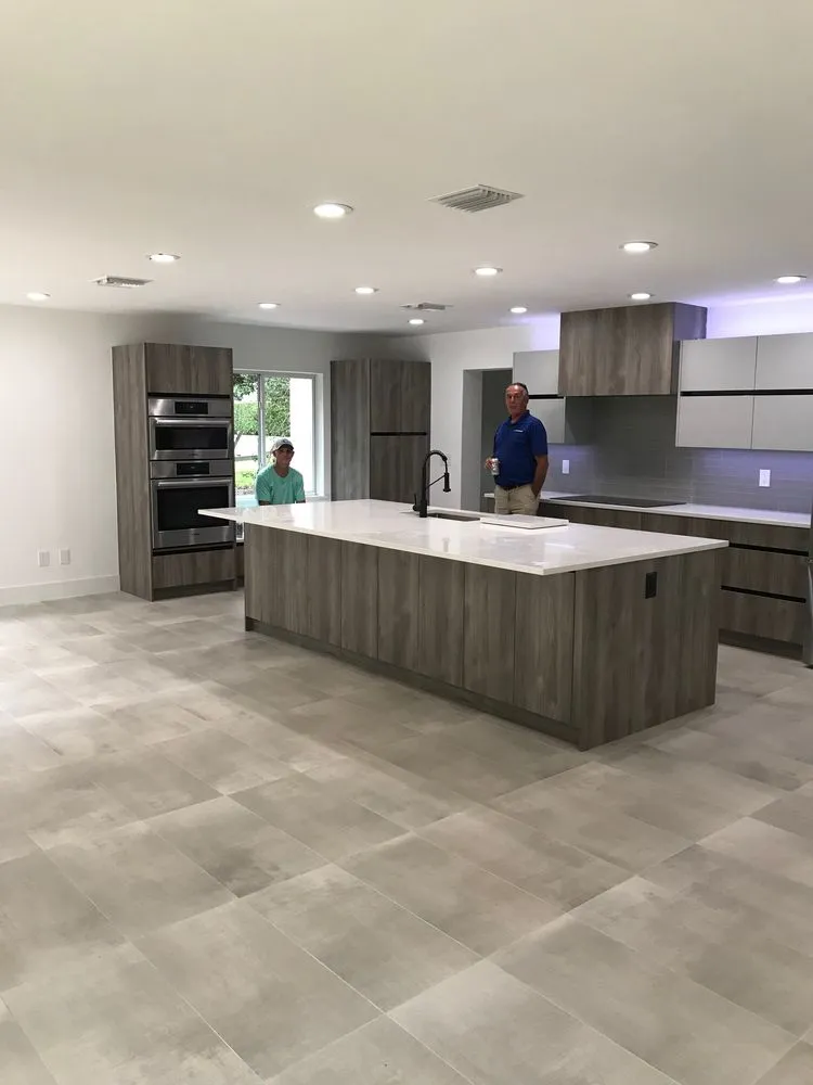 Slide of Whyde Construction