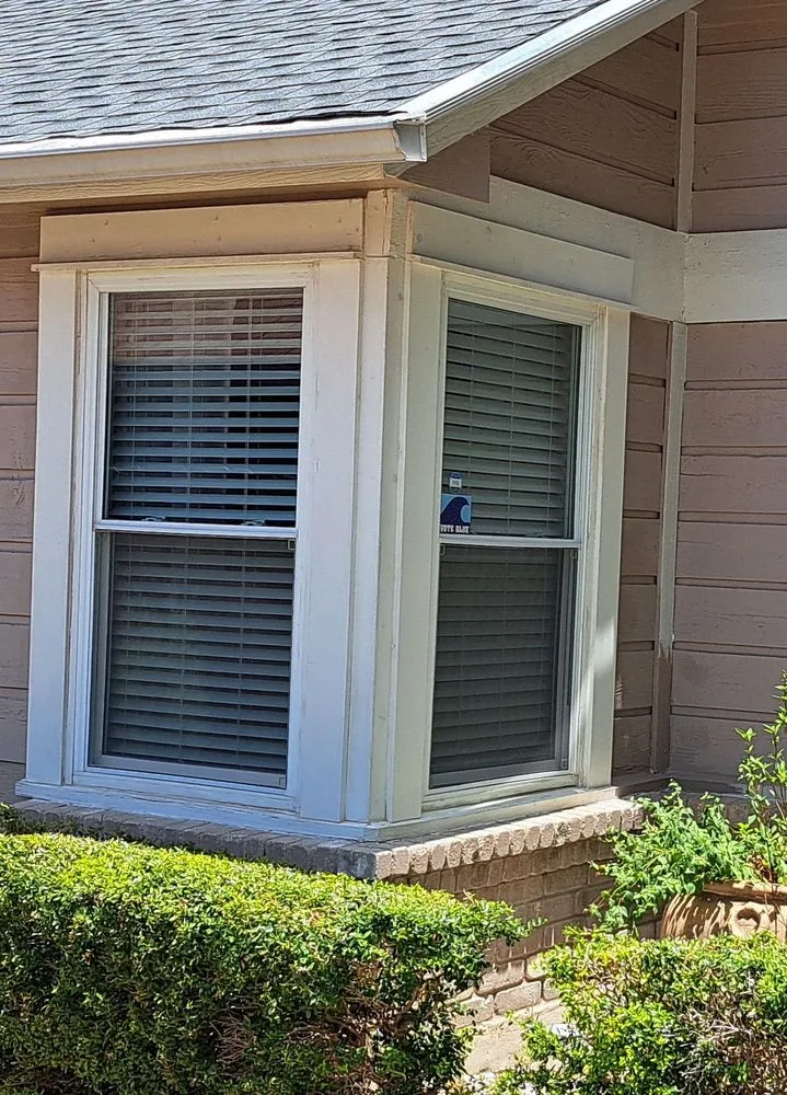 Slide of Whyde Construction