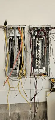 Wiggins Electric Logo