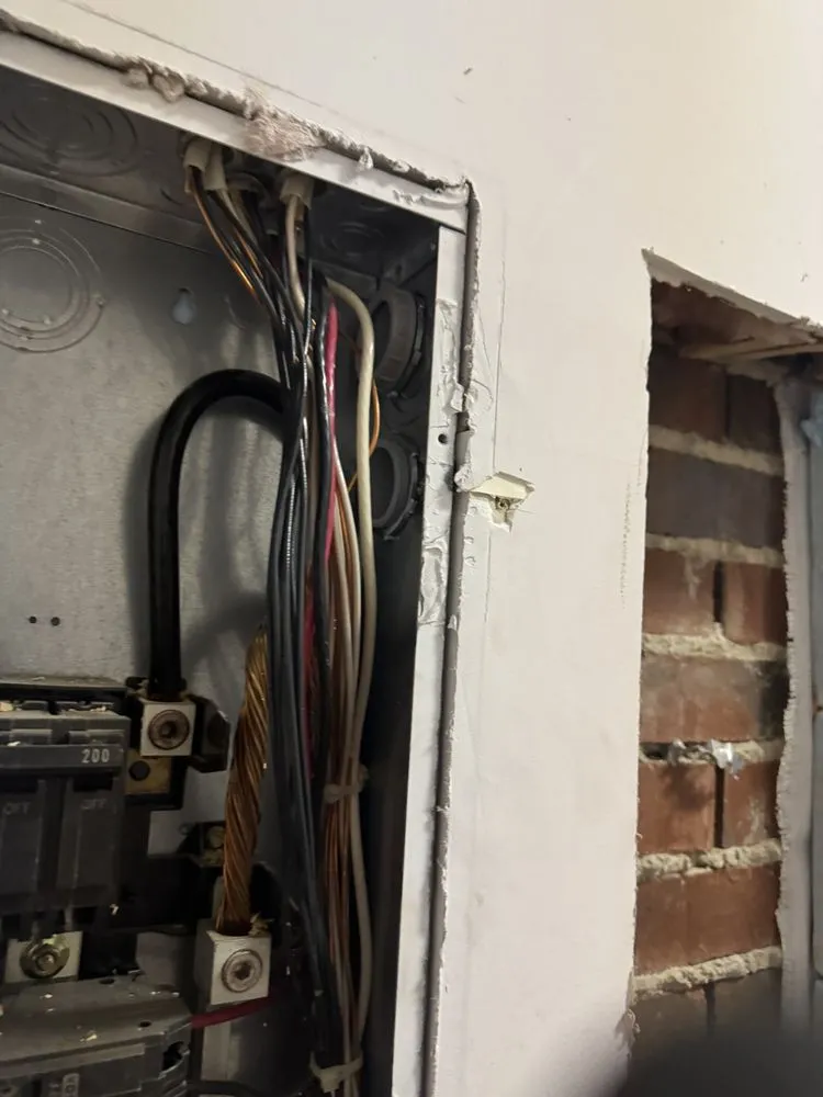 Slide of Williams & Williams Electrical Service