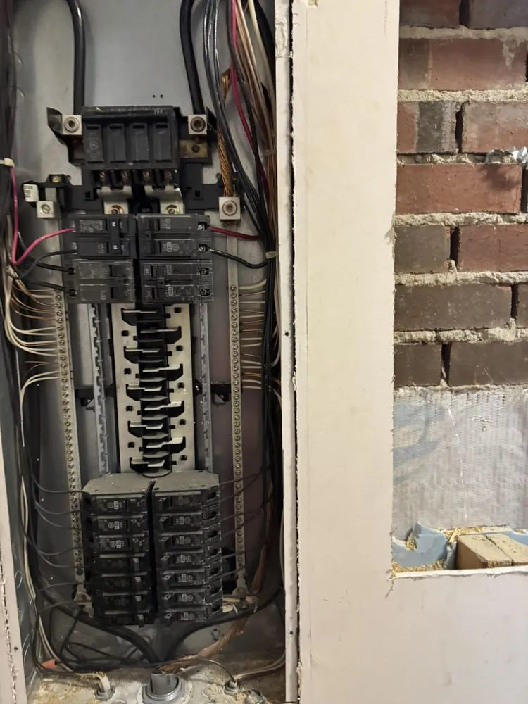 Slide of Williams & Williams Electrical Service