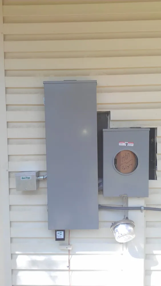 Slide of Williams and Sons Electric, LLC