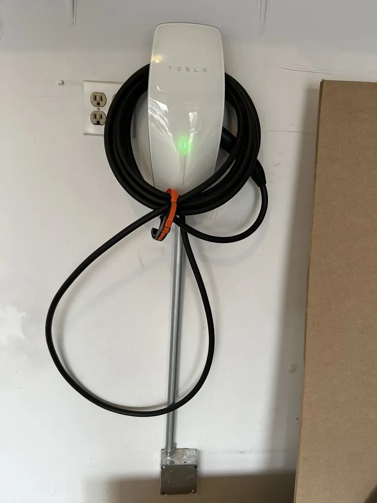 Licensed outlet and switch repair service in , - Williams And Sons HVAC & E