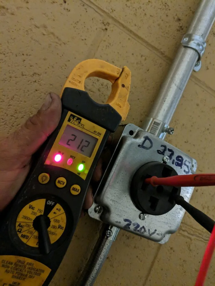 Slide of Williams Electric Company