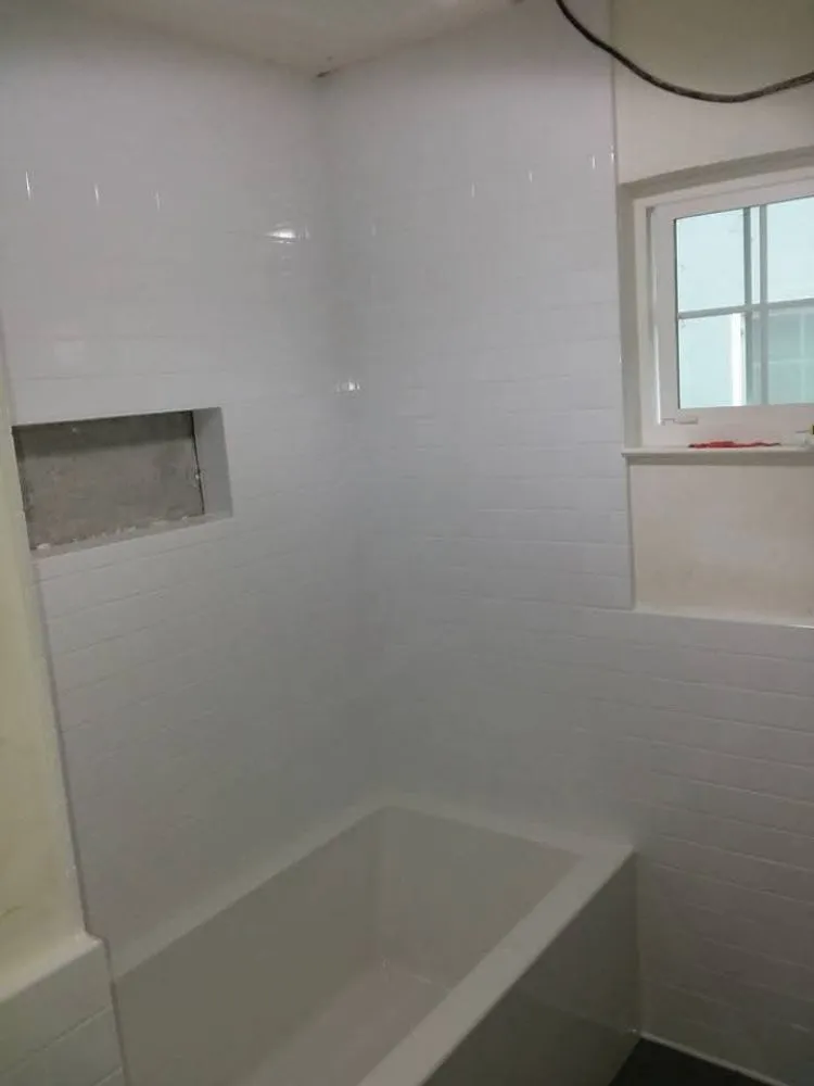 Slide of William's Handy Service