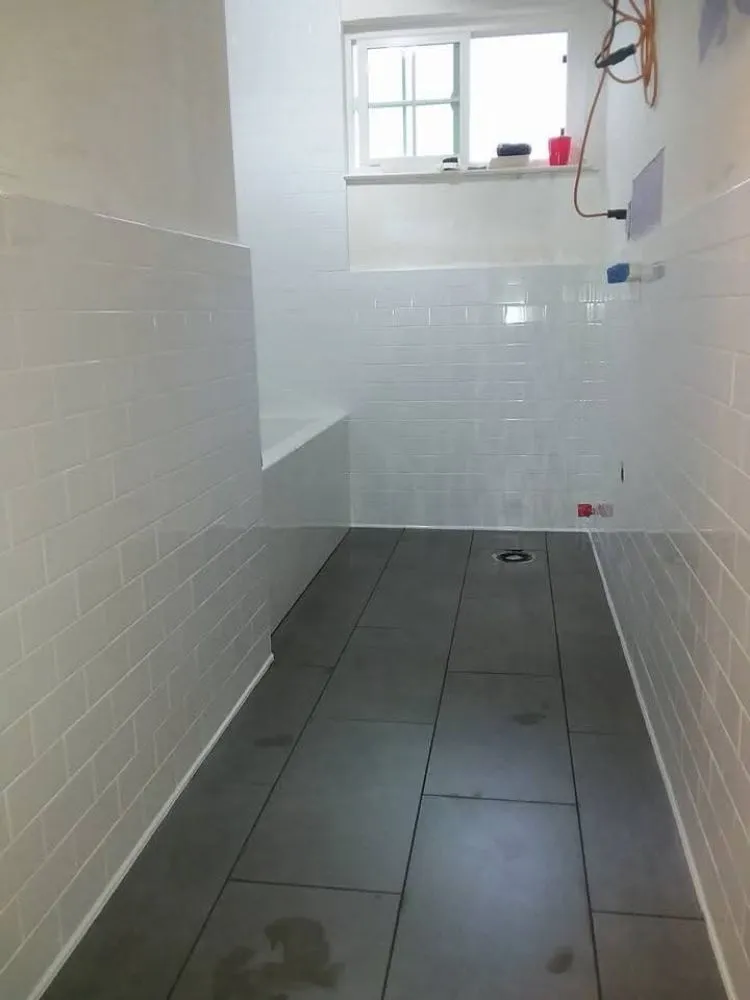 Slide of William's Handy Service