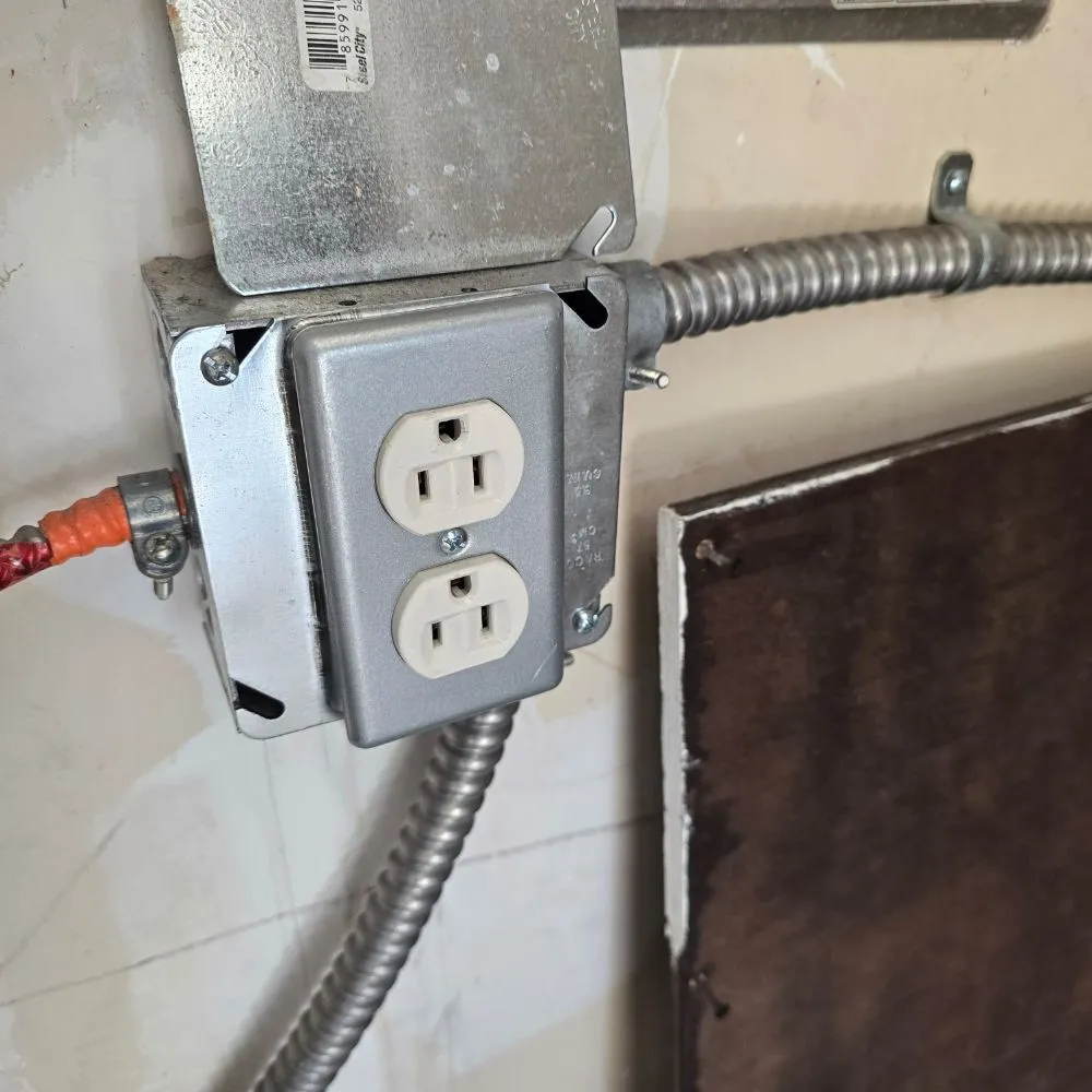 Reliable electrician providing circuit breaker repair in Thompson's Station, TN - Williams Home Repair