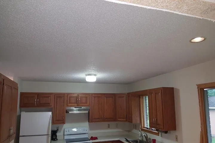 Trusted electrician providing outlet and switch repair in , 