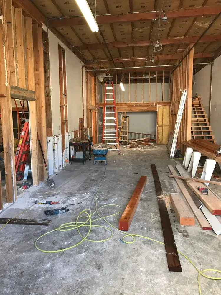 Slide of Willoughby Construction