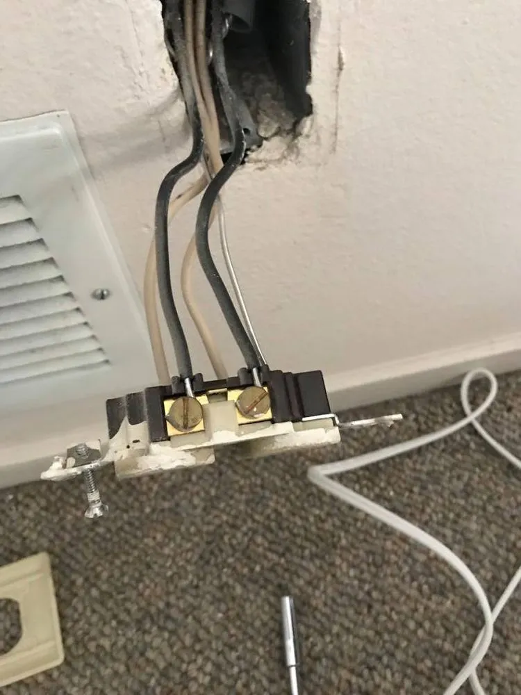 Licensed electrician providing lighting installation in Kiowa, CO - Will’s Power Electric