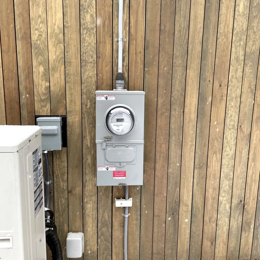 Emergency circuit breaker repair experts serving Wilmington, CA - Wilmington Electrician Service