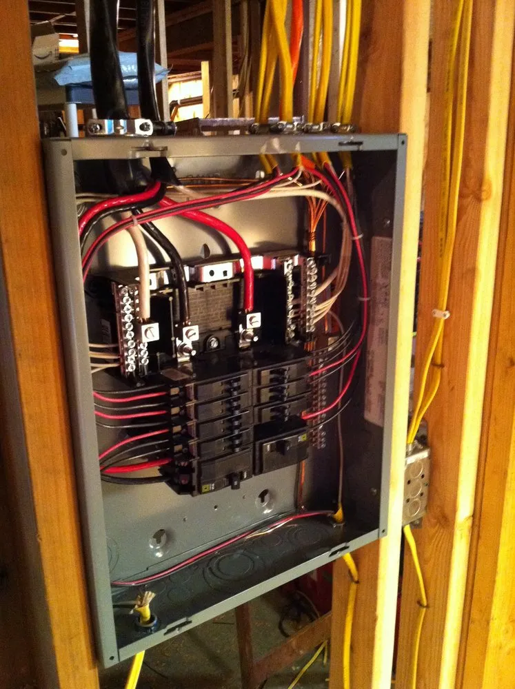 Licensed emergency electrical service in , by Wilson Electric