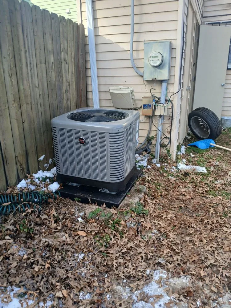 Affordable emergency electrical service experts serving Upper Marlboro, MD - Wilson's Complete Package