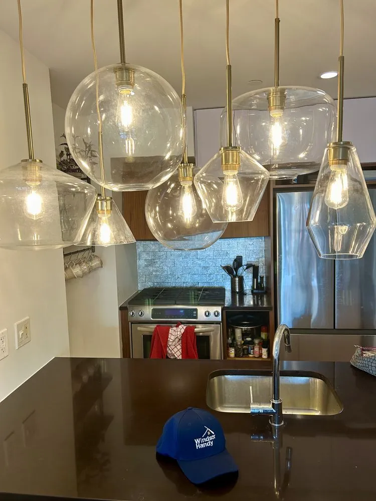 Slide of Windsor Handy