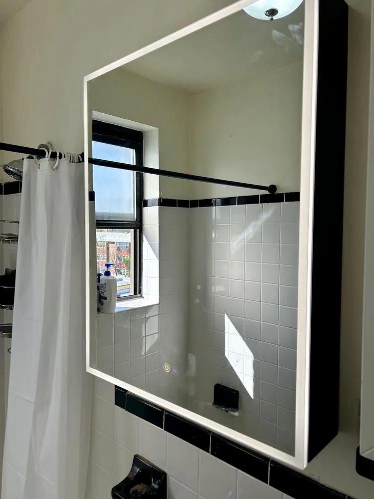 Slide of Windsor Handy