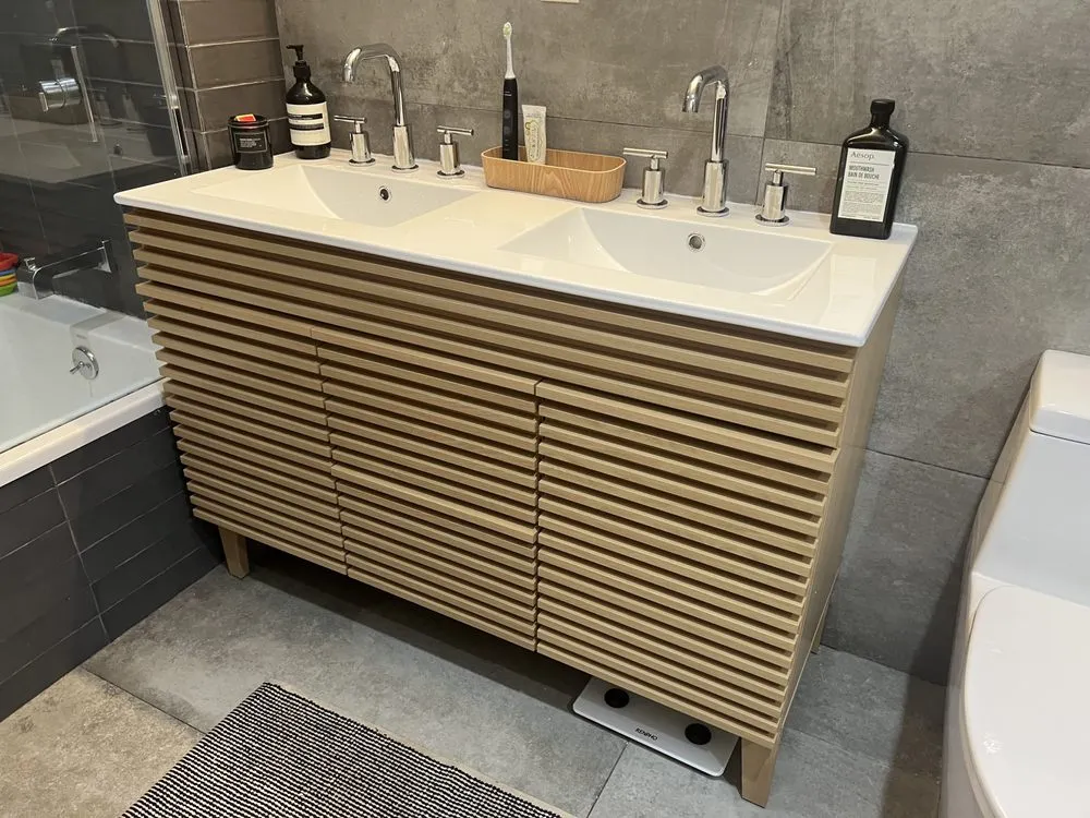 Slide of Windsor Handy