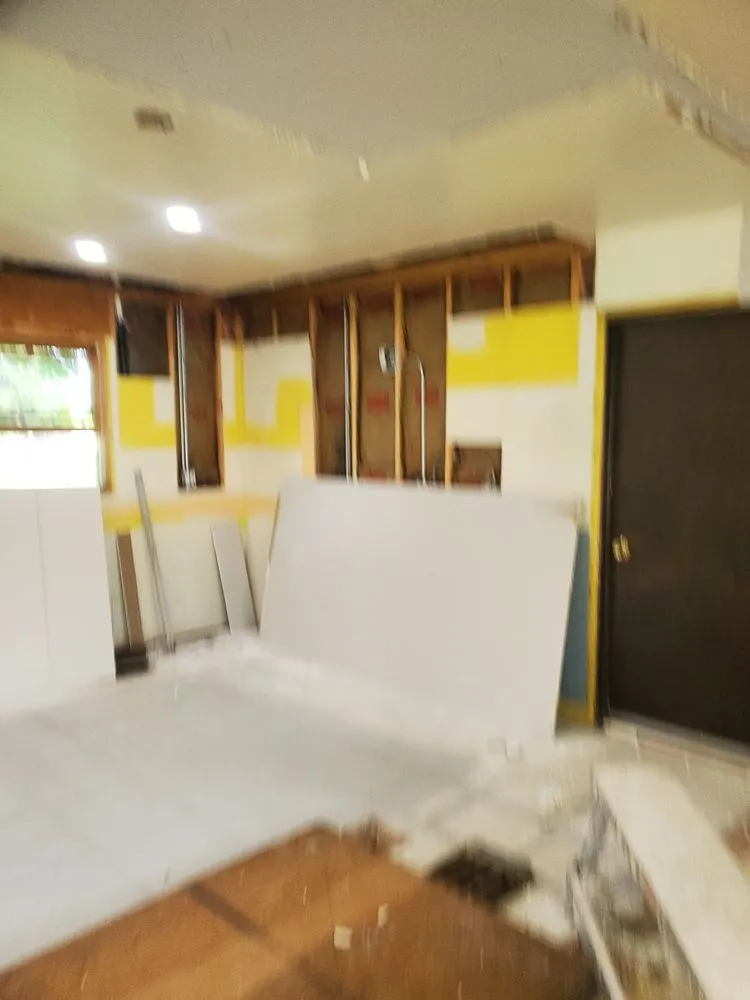 Slide of Windy City Drywall