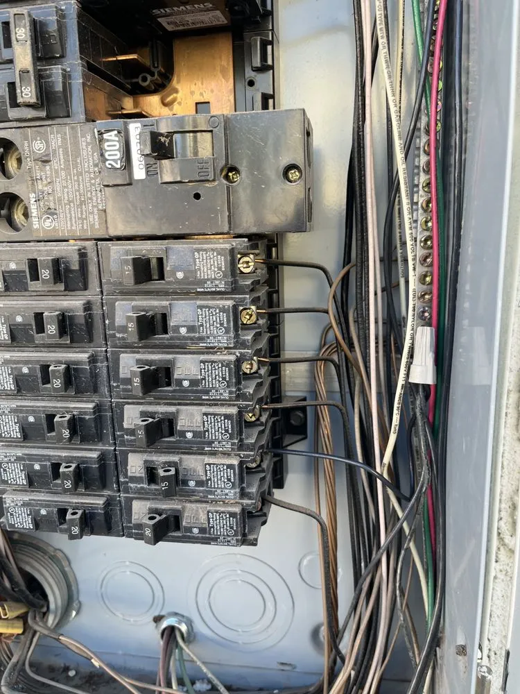 Slide of Winn Electric Services