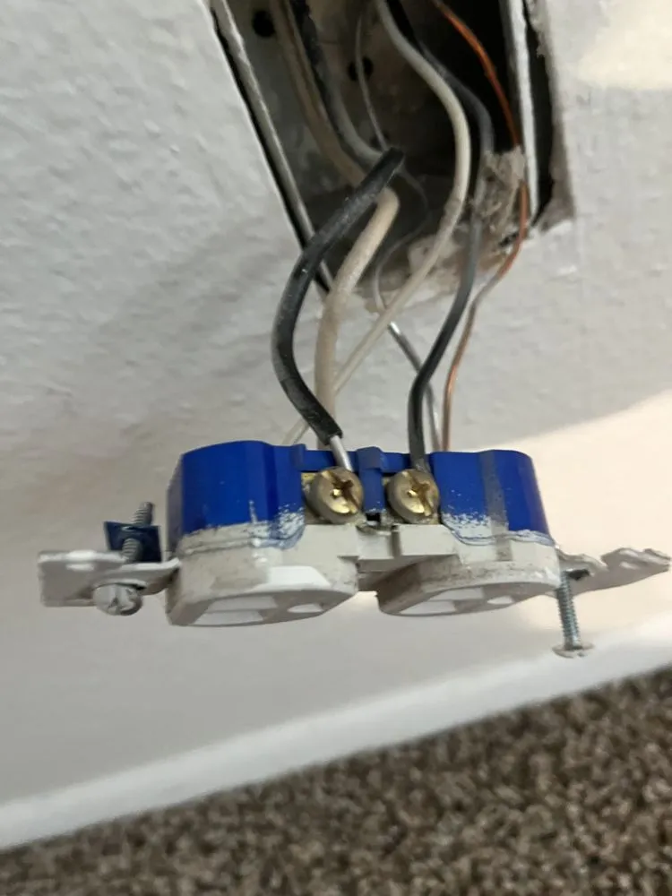 Slide of Winn Electric Services