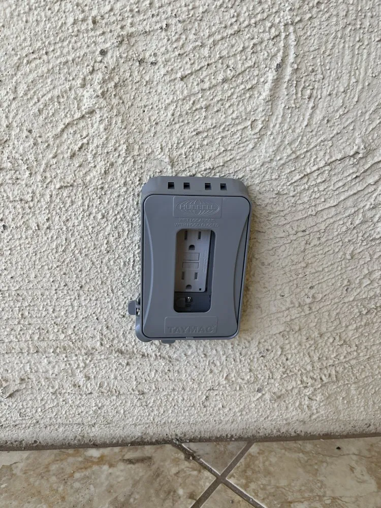 Slide of Winn Electric Services