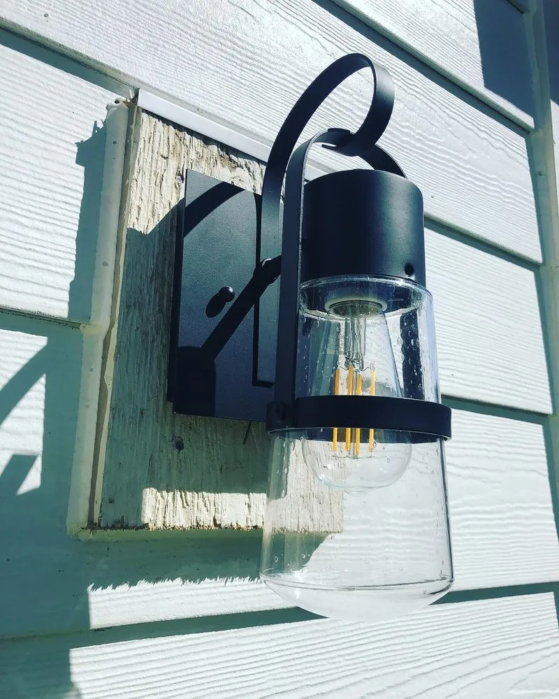 Slide of Winning Master Electrician