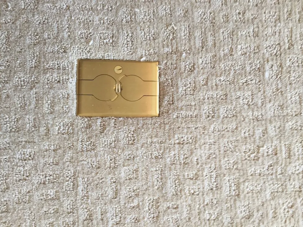 Slide of Wire Fox Electric