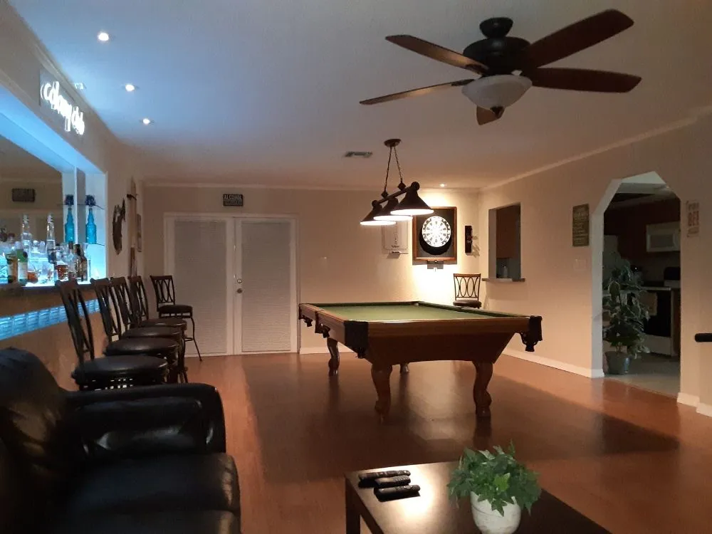 Slide of Wire Rite Electrical Service