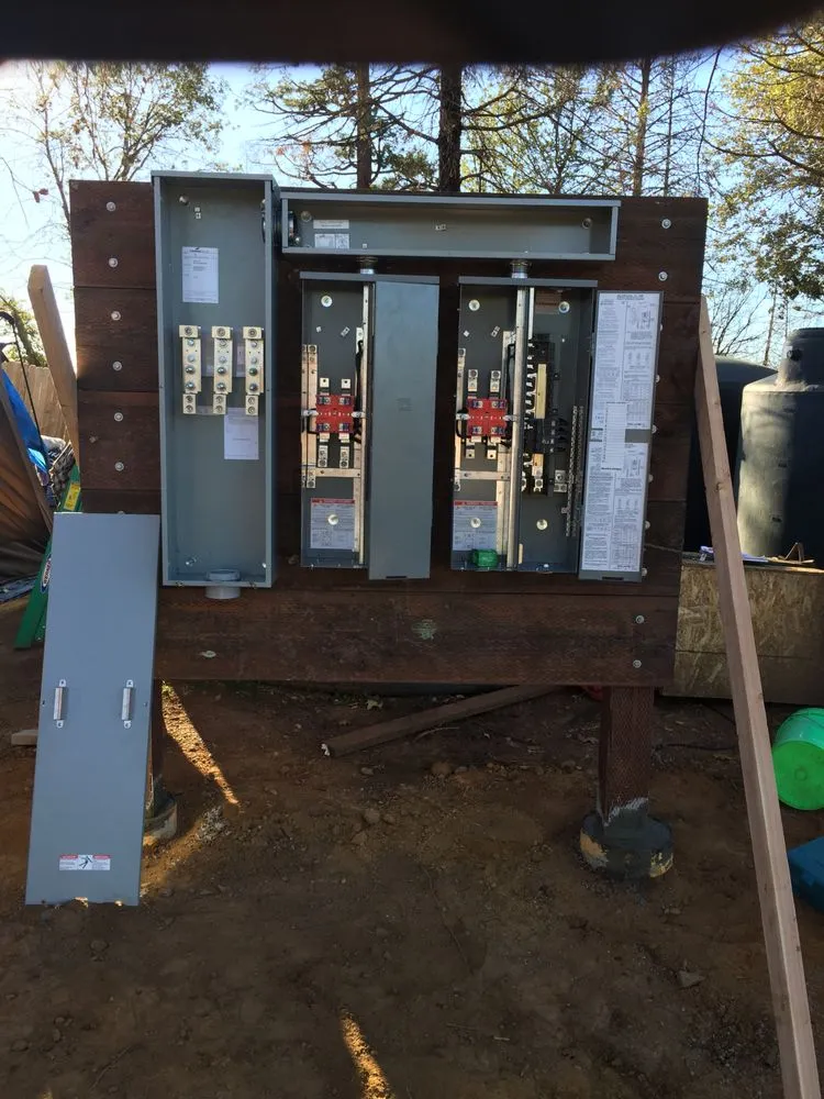 Slide of Wire Smith Electric