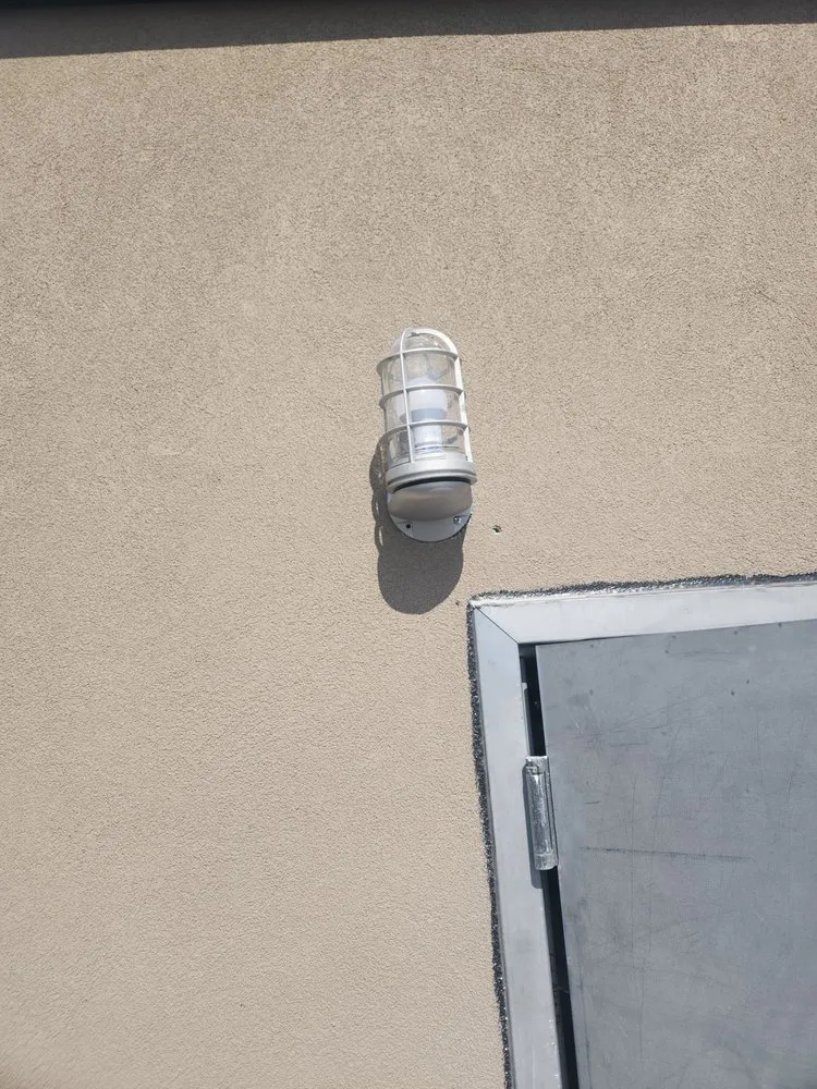 Slide of Wire Wizard Electric