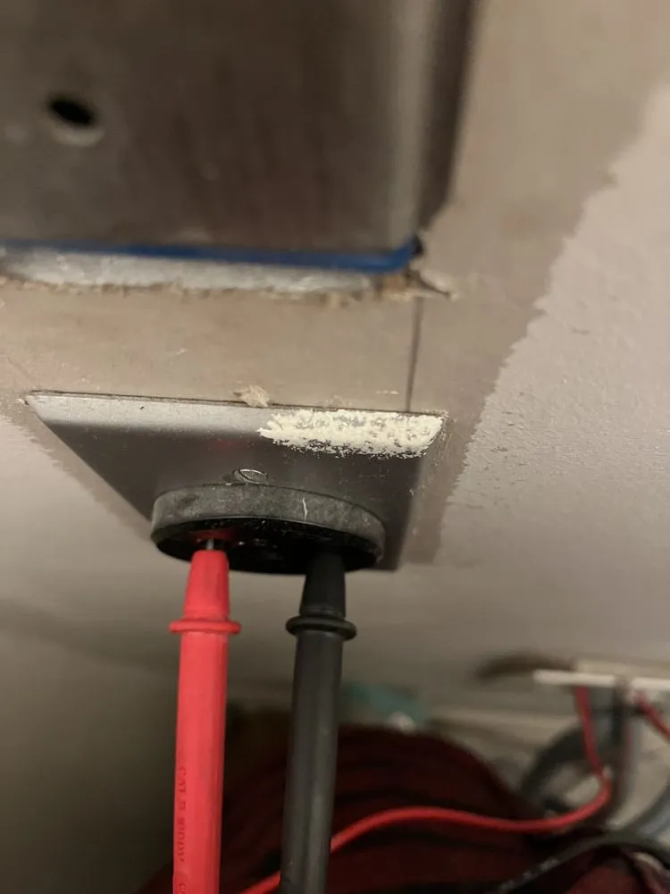 Slide of Wire Wranglers Electric