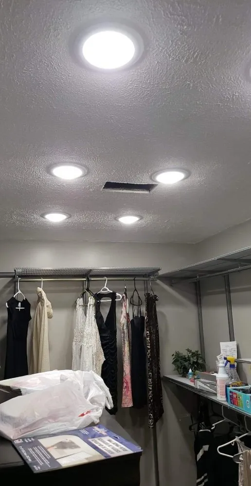 Slide of Wired Electric