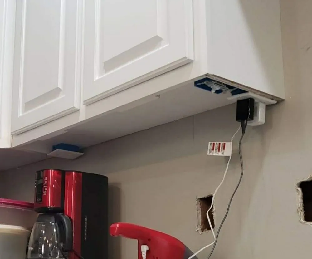 Slide of Wired Electric