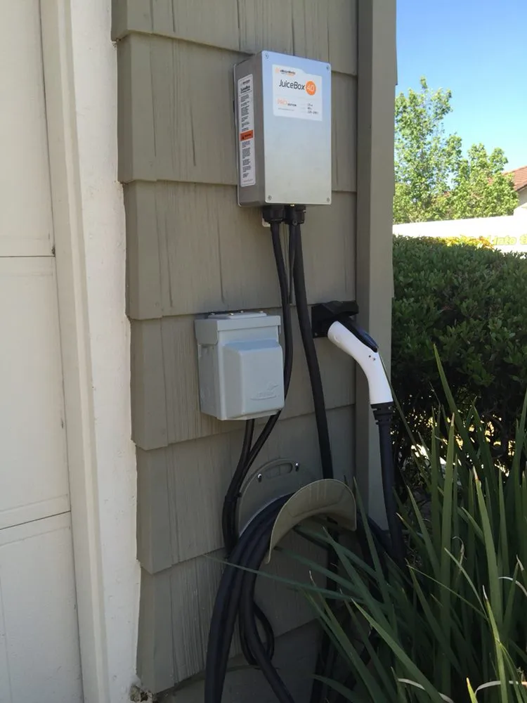 Slide of Wired Into The Future