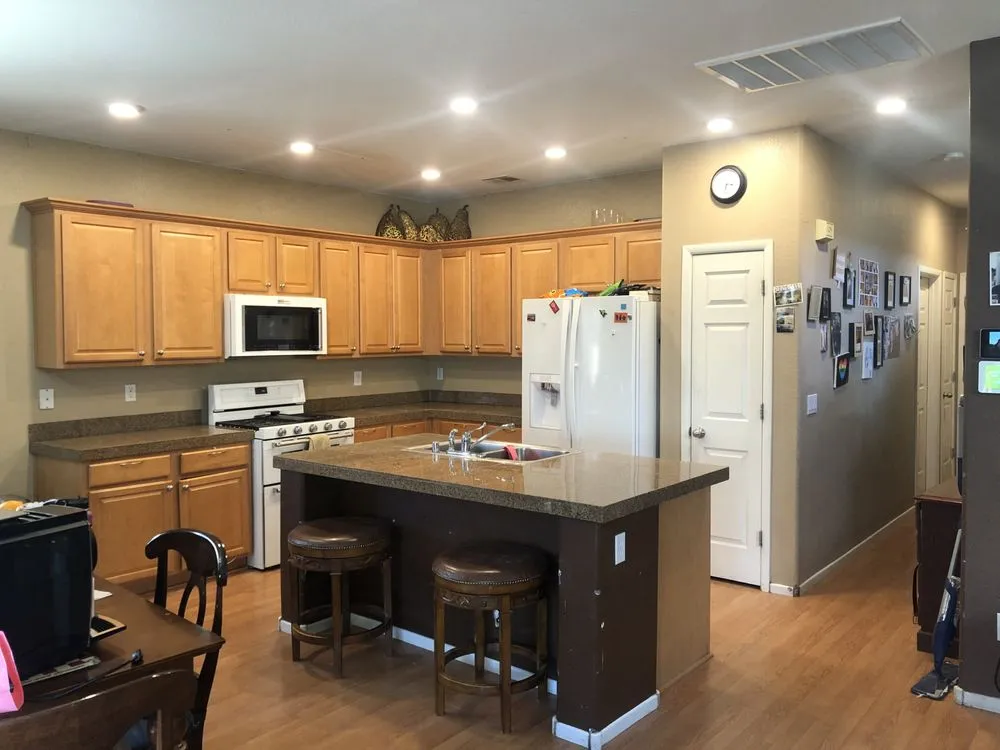 Slide of Wired Right