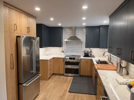 Wired Right Electric Logo