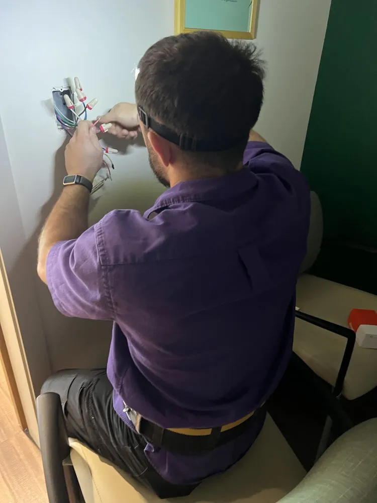 Slide of Wired Solutions