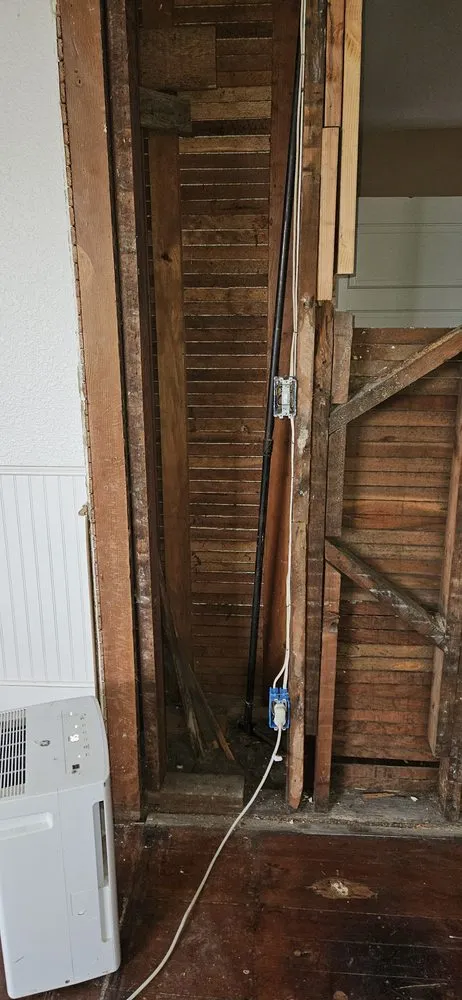 Slide of Wired Up Electric