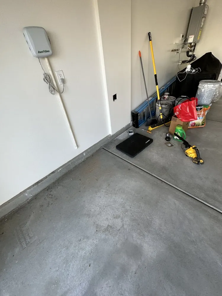 Emergency electrician providing outlet and switch repair in ,