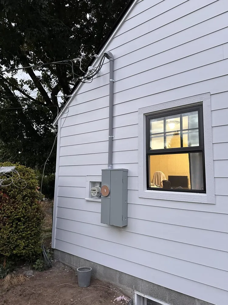 Slide of Wired Up Northwest