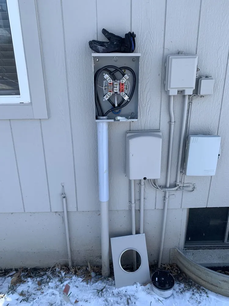 Slide of Wired Up Right