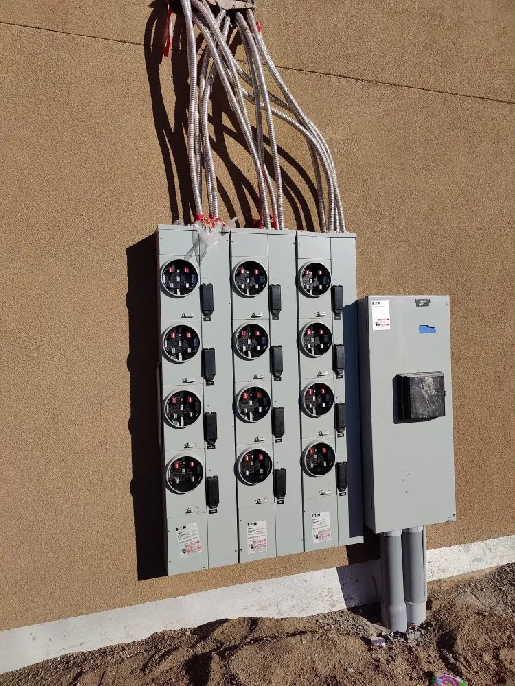 Slide of Wired Wizardz Electric